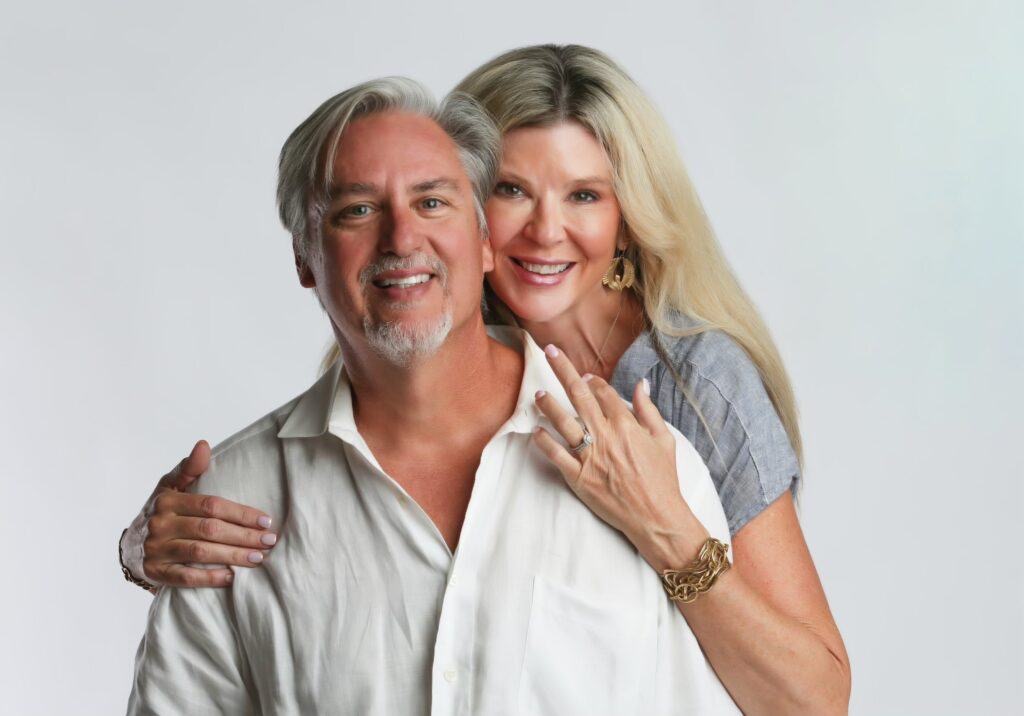 Picture of the authors of weightlossliquefier.com, Steve and Michele Accardo(FNP-C)